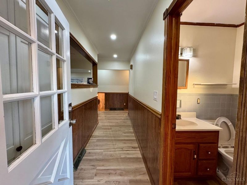611 Aberdeen Drive, Middletown, OH 45042 Photo 2