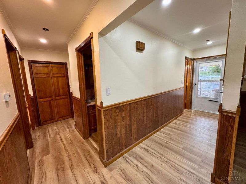 611 Aberdeen Drive, Middletown, OH 45042 Photo 3