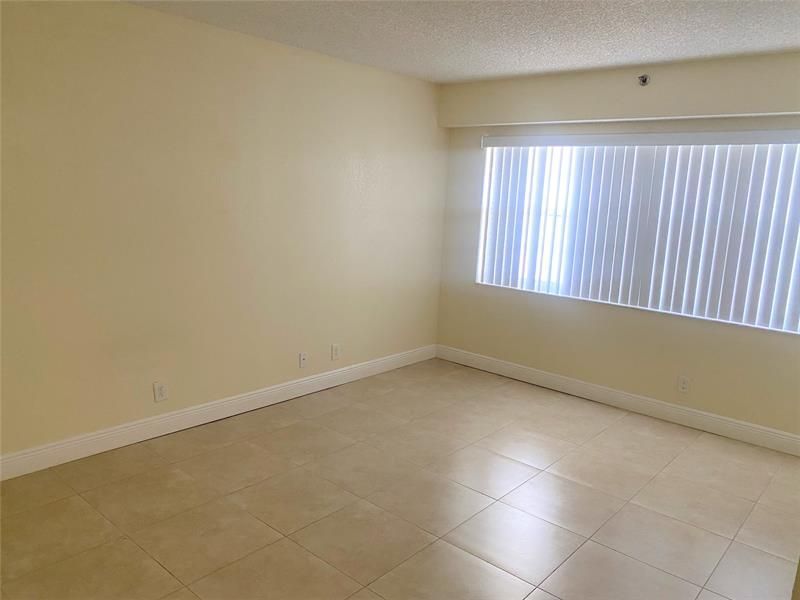 3510 Oaks Way, Unit 504, Pompano Beach, FL 33069 Photo