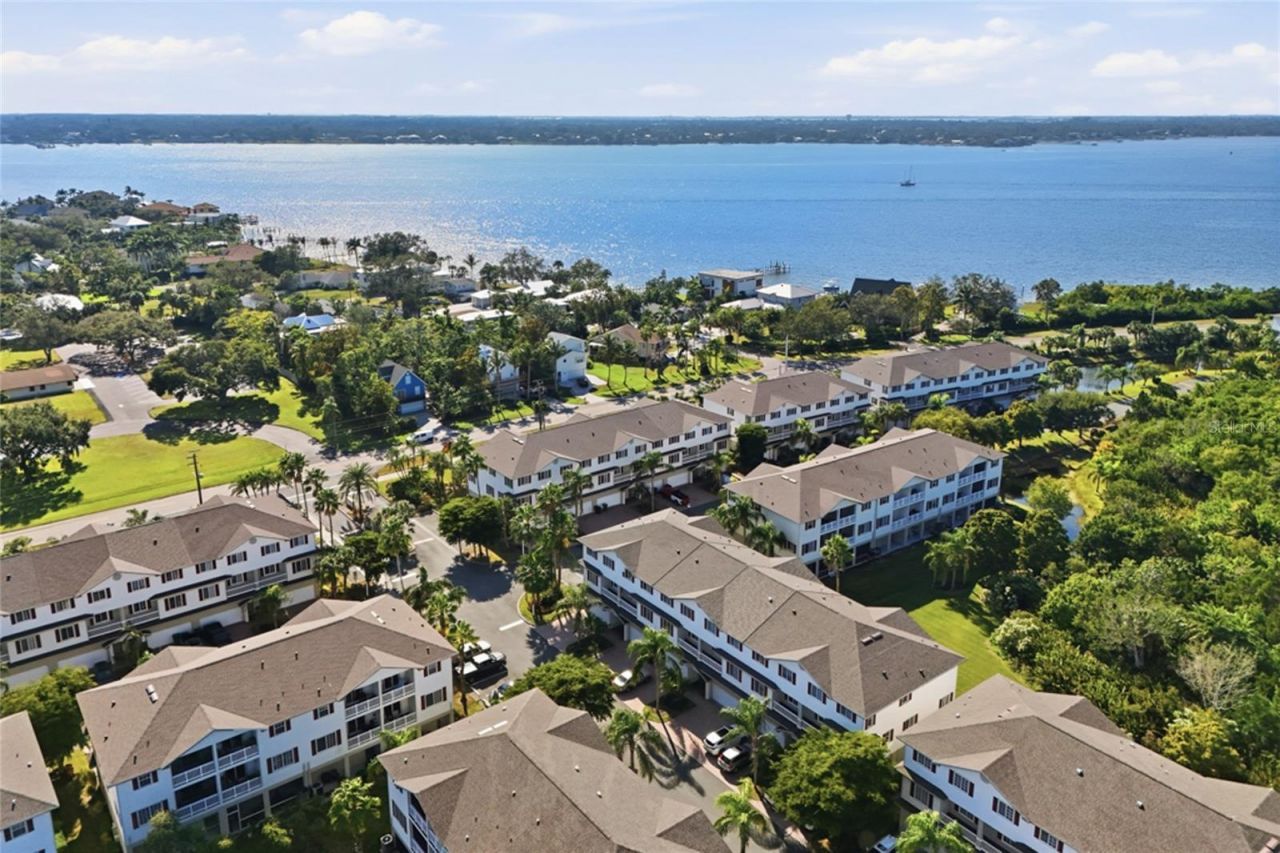 1015 34th Drive W, Palmetto, FL 34221 Photo