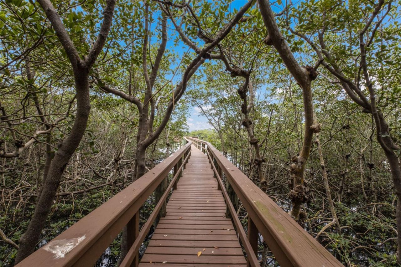 1015 34th Drive W, Palmetto, FL 34221 Photo