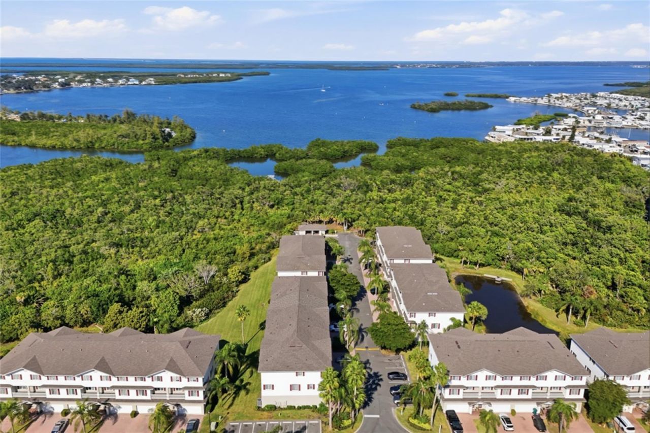 1015 34th Drive W, Palmetto, FL 34221 Photo