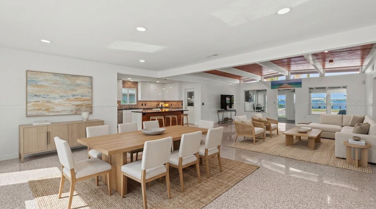 2014 Riverside Drive E, Bradenton, FL 34208 Photo