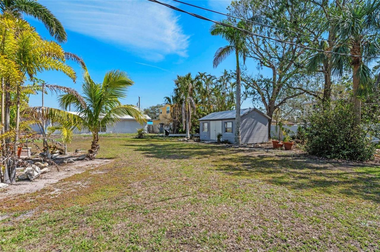 2014 Riverside Drive E, Bradenton, FL 34208 Photo