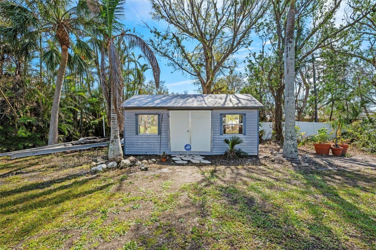 2014 Riverside Drive E, Bradenton, FL 34208 Photo