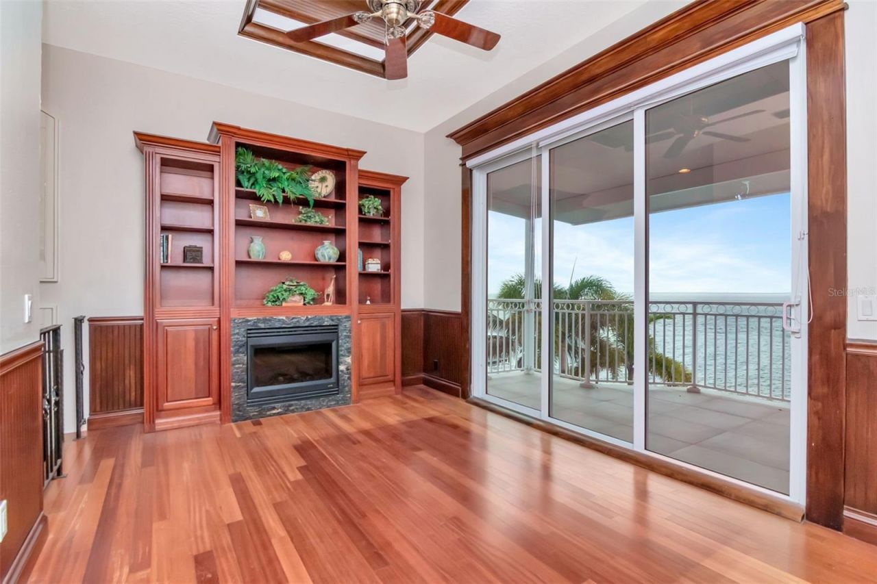 7680 Paradise Pointe Circle S, Saint Petersburg, FL 33711 Photo