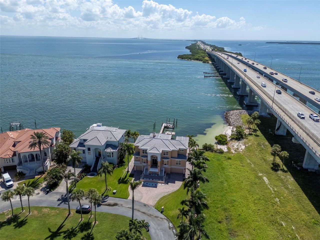 7680 Paradise Pointe Circle S, Saint Petersburg, FL 33711 Photo