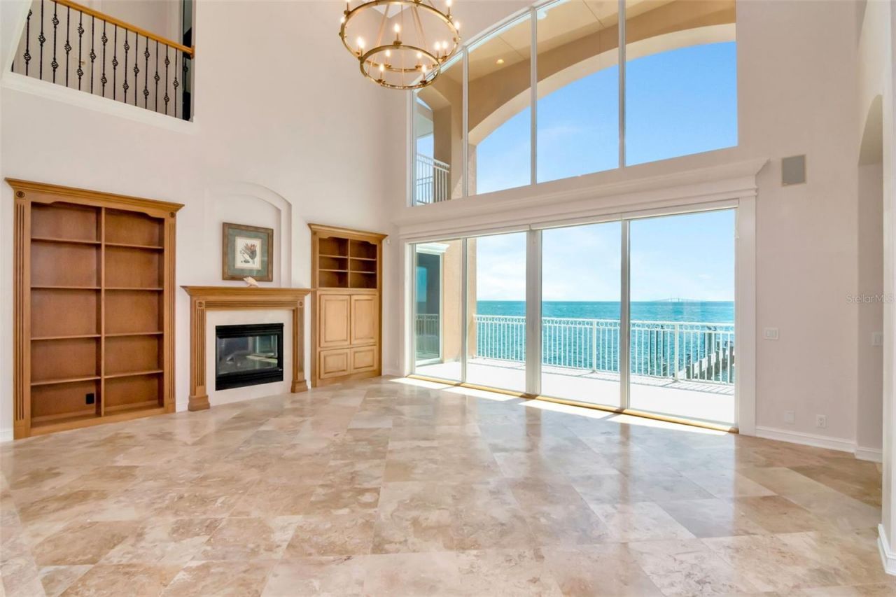 7680 Paradise Pointe Circle S, Saint Petersburg, FL 33711 Photo