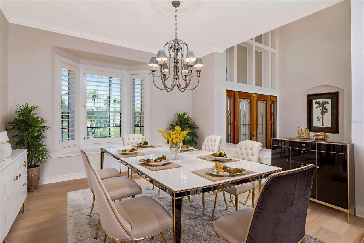 7680 Paradise Pointe Circle S, Saint Petersburg, FL 33711 Photo