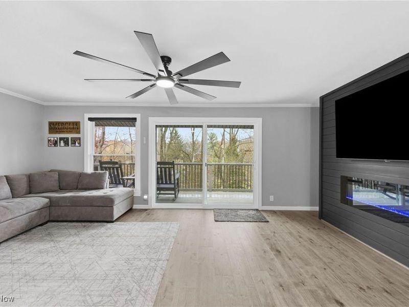 7801 Summerset Drive, Walton Hills, OH 44146 Photo 10