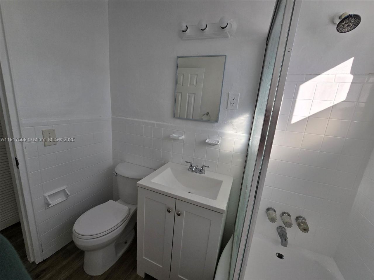 660 84th St, Unit 39, Miami Beach, FL 33141 Photo