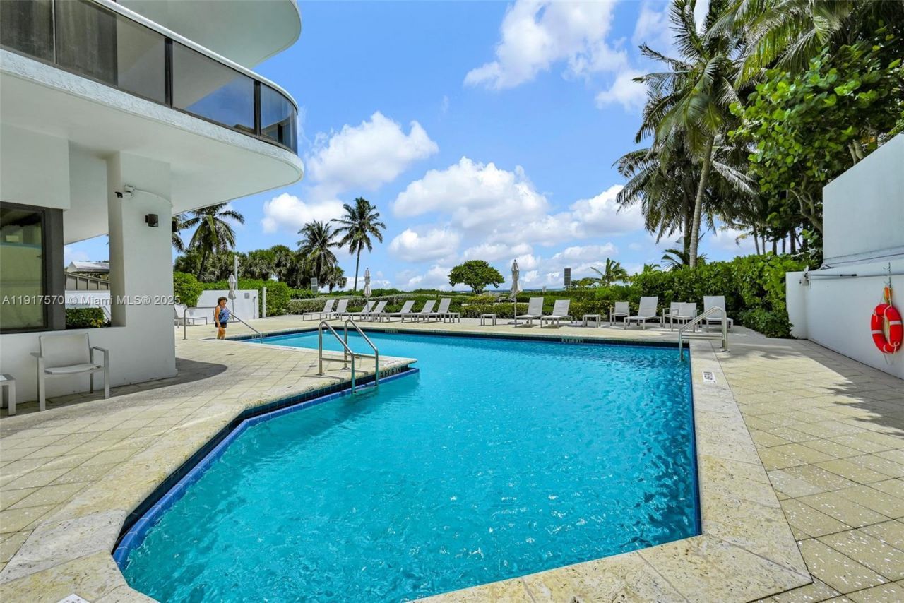 9455 Collins Ave, Unit 603, Surfside, FL 33154 Photo