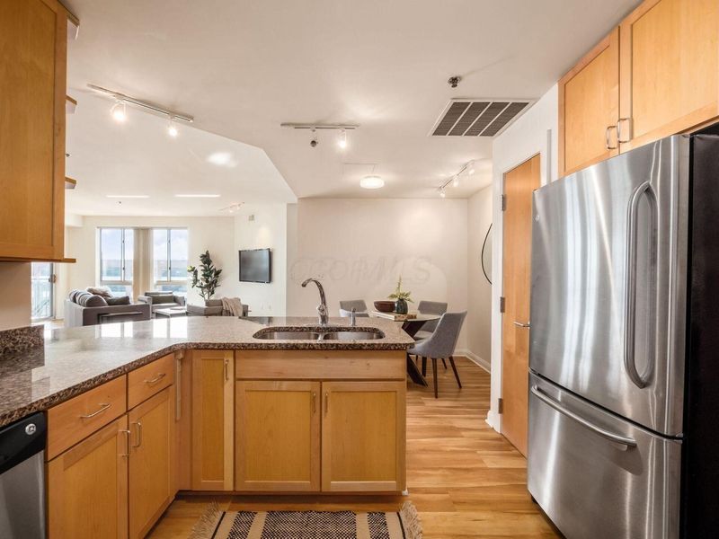 196 S Grant Avenue, Unit 607, Columbus, OH 43215 Photo 19