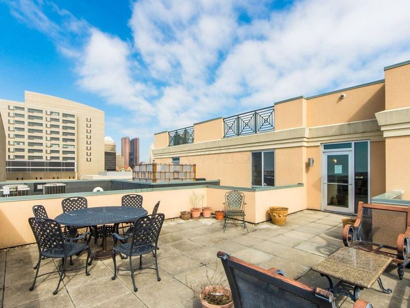 196 S Grant Avenue, Unit 607, Columbus, OH 43215 Photo 3