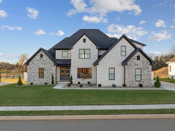 3273 Upper Gable Drive, Bowling Green, KY 42103