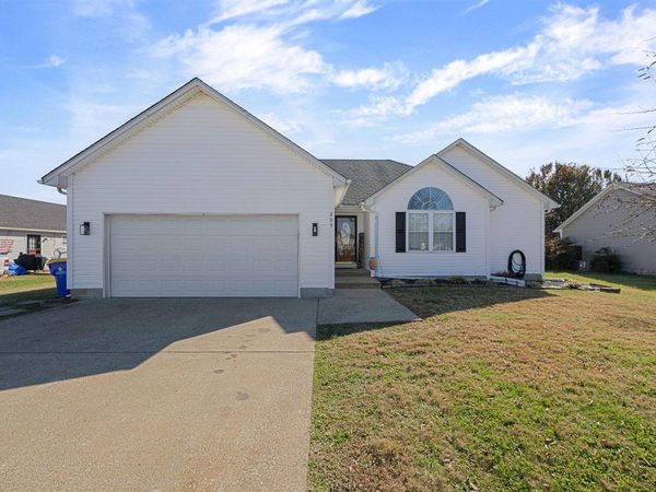 209 White Oak Court, Bowling Green, KY 42101