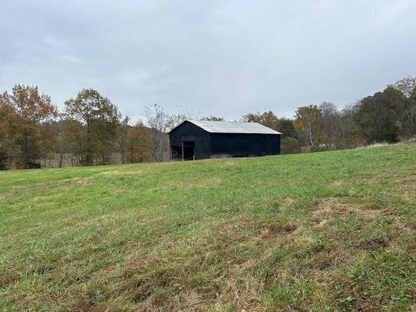 2121 Leatherwood Church Road, Edmonton, KY 42129