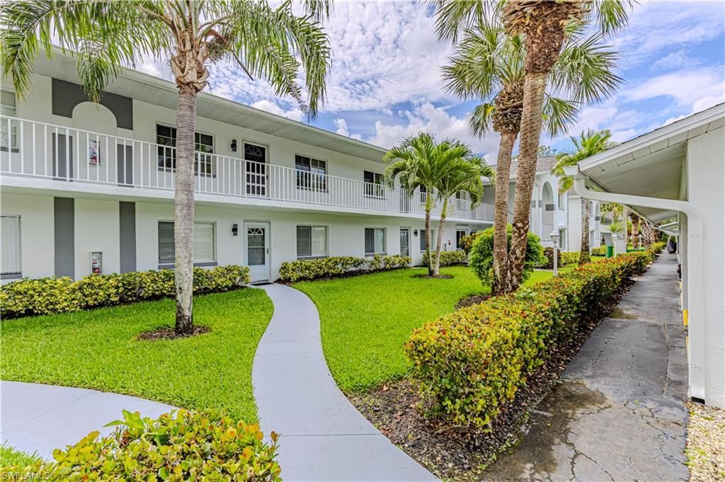 164 Belina Dr, Unit 4, Naples, FL 34104 Photo
