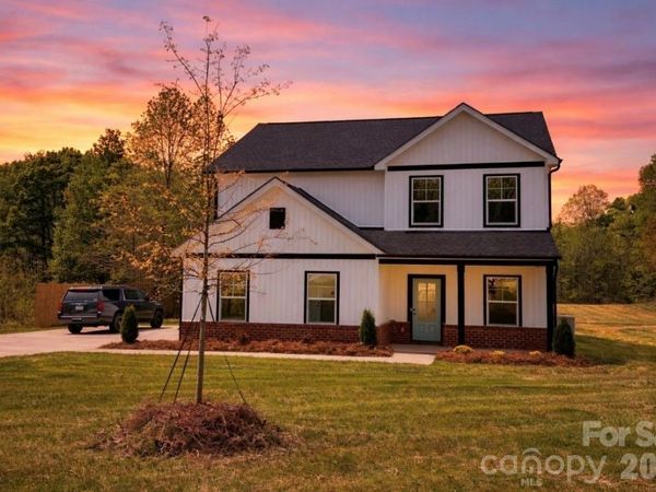 6221 King Wilkinson Road, Denver, NC 28037