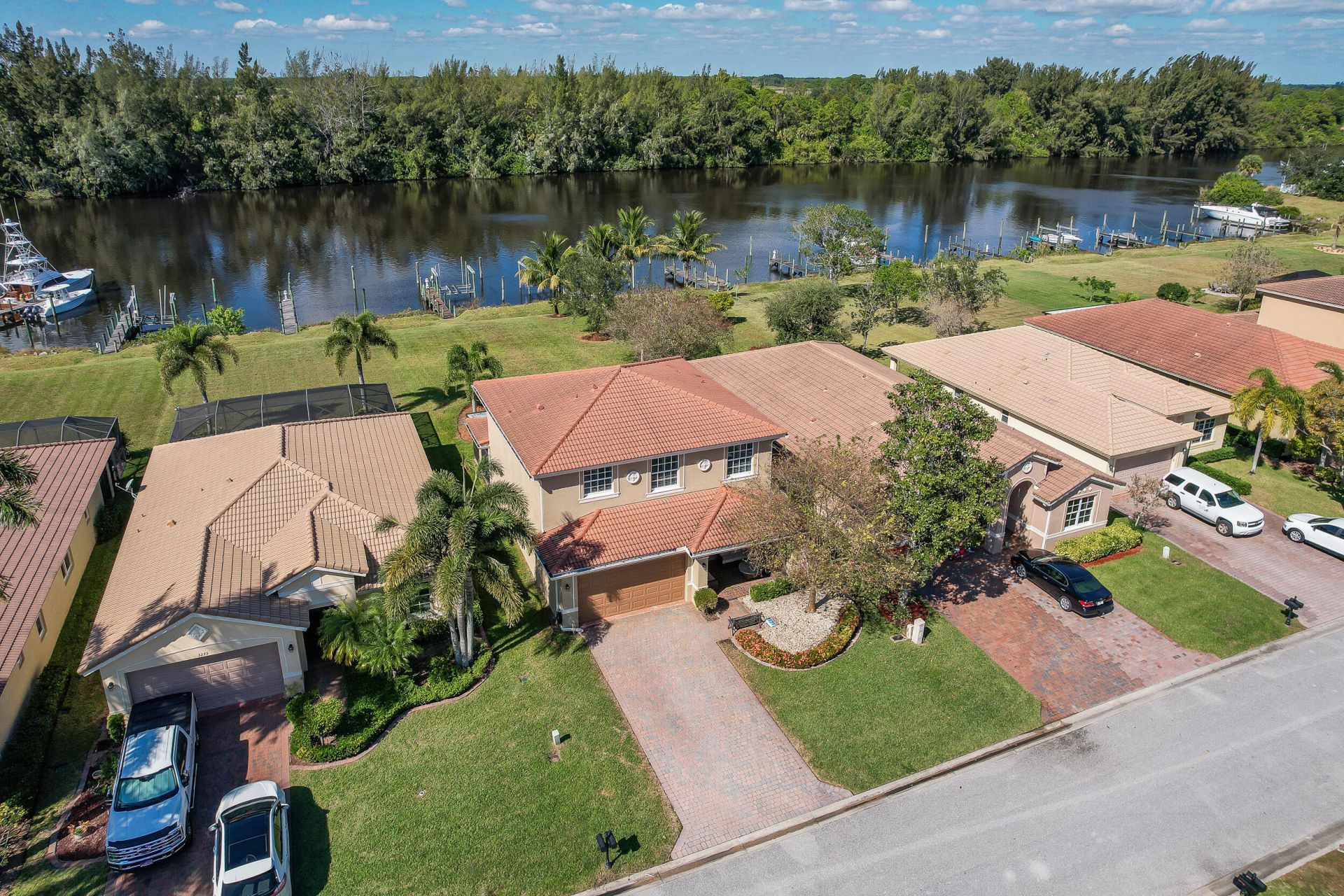 3285 SW Porpoise Circle, Stuart, FL 34997 Photo