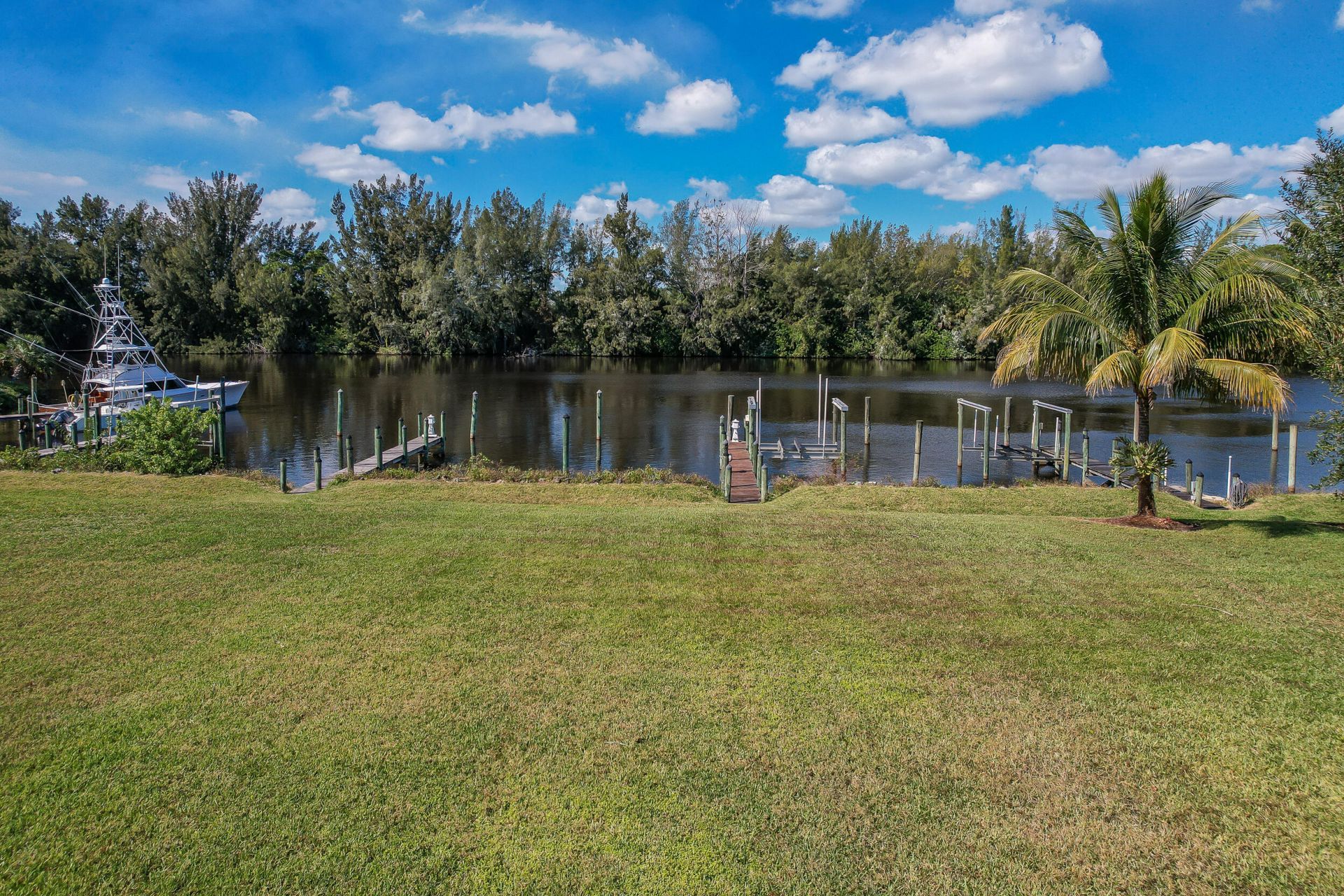 3285 SW Porpoise Circle, Stuart, FL 34997 Photo