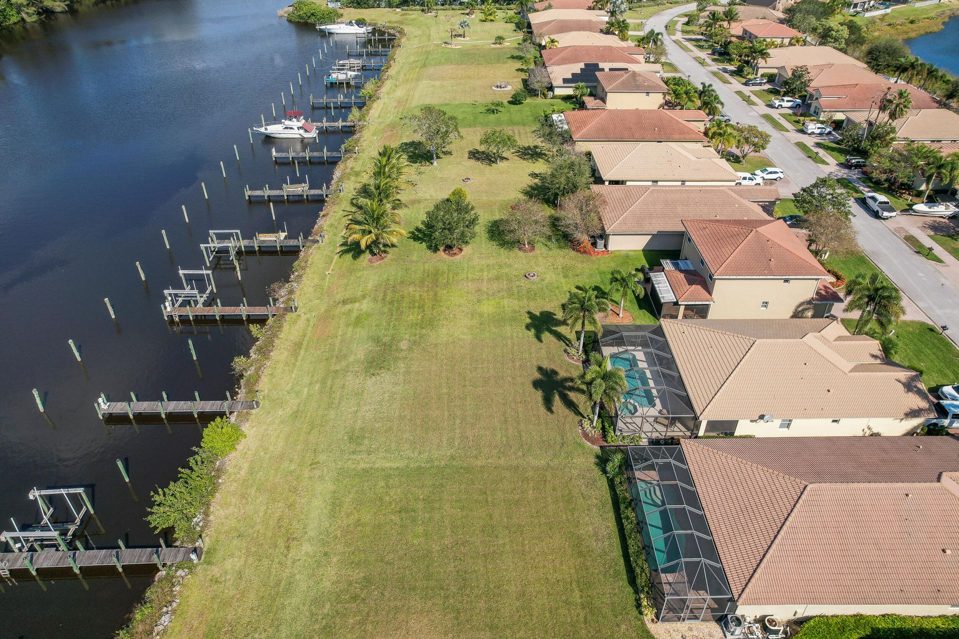 3285 SW Porpoise Circle, Stuart, FL 34997 Photo