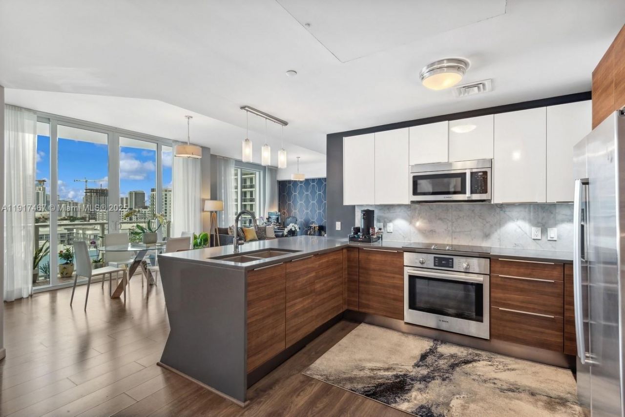 601 NE 27th St, Unit 1406, Miami, FL 33137 Photo