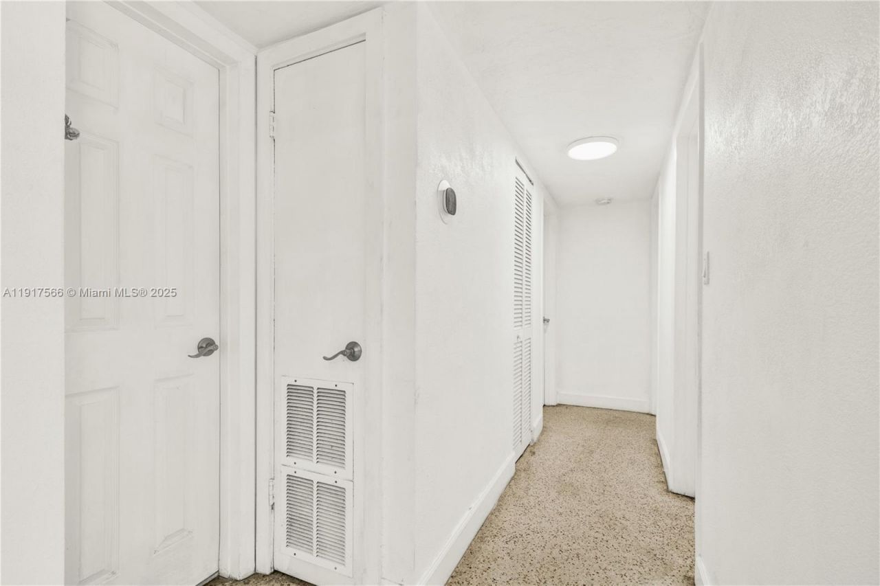 10100 Nicaragua Dr, Cutler Bay, FL 33189 Photo