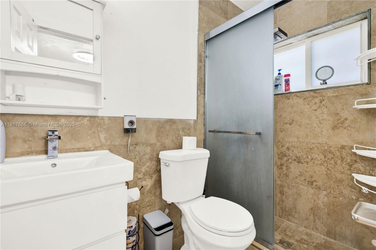 10100 Nicaragua Dr, Cutler Bay, FL 33189 Photo