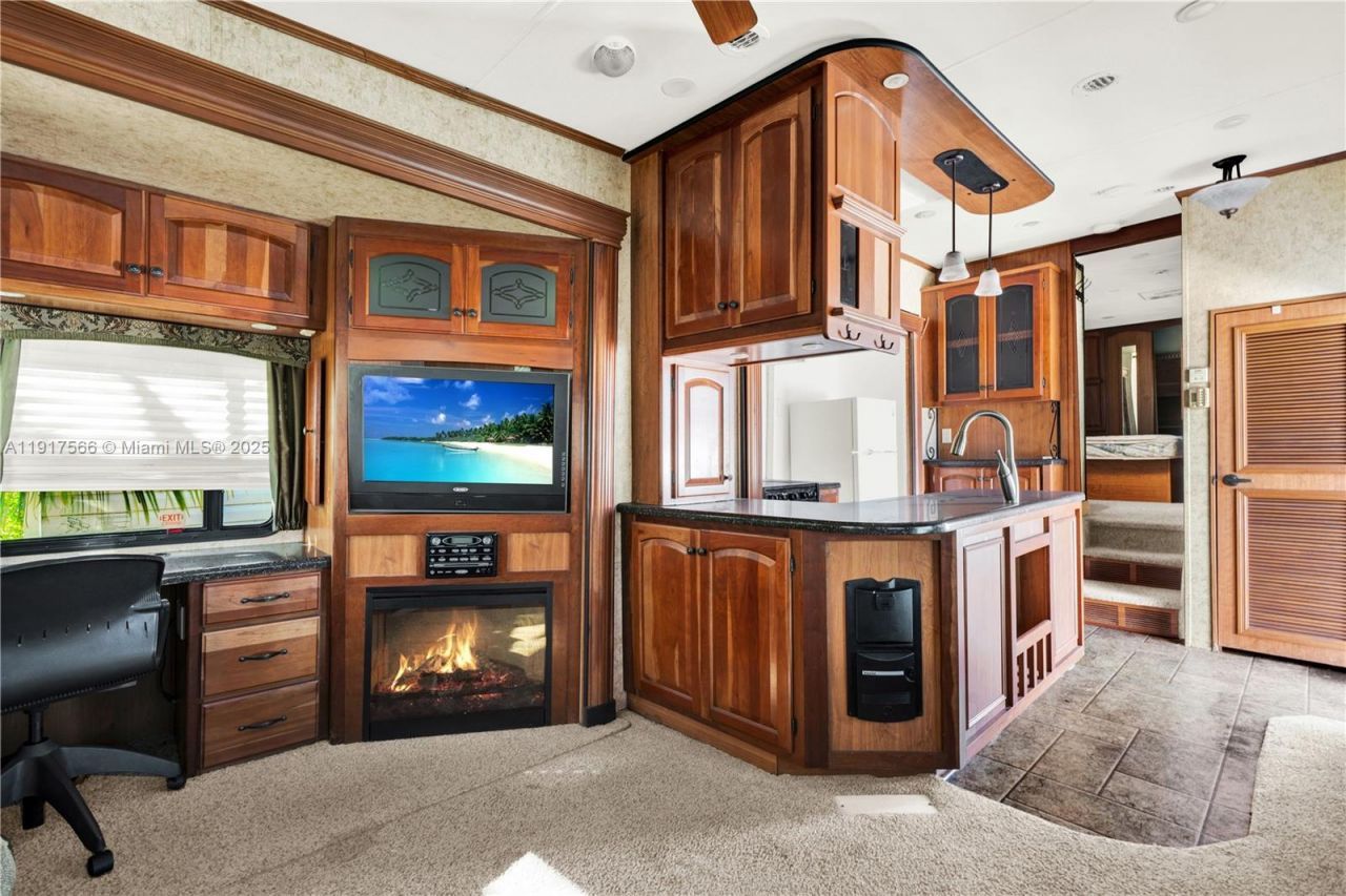 10100 Nicaragua Dr, Cutler Bay, FL 33189 Photo