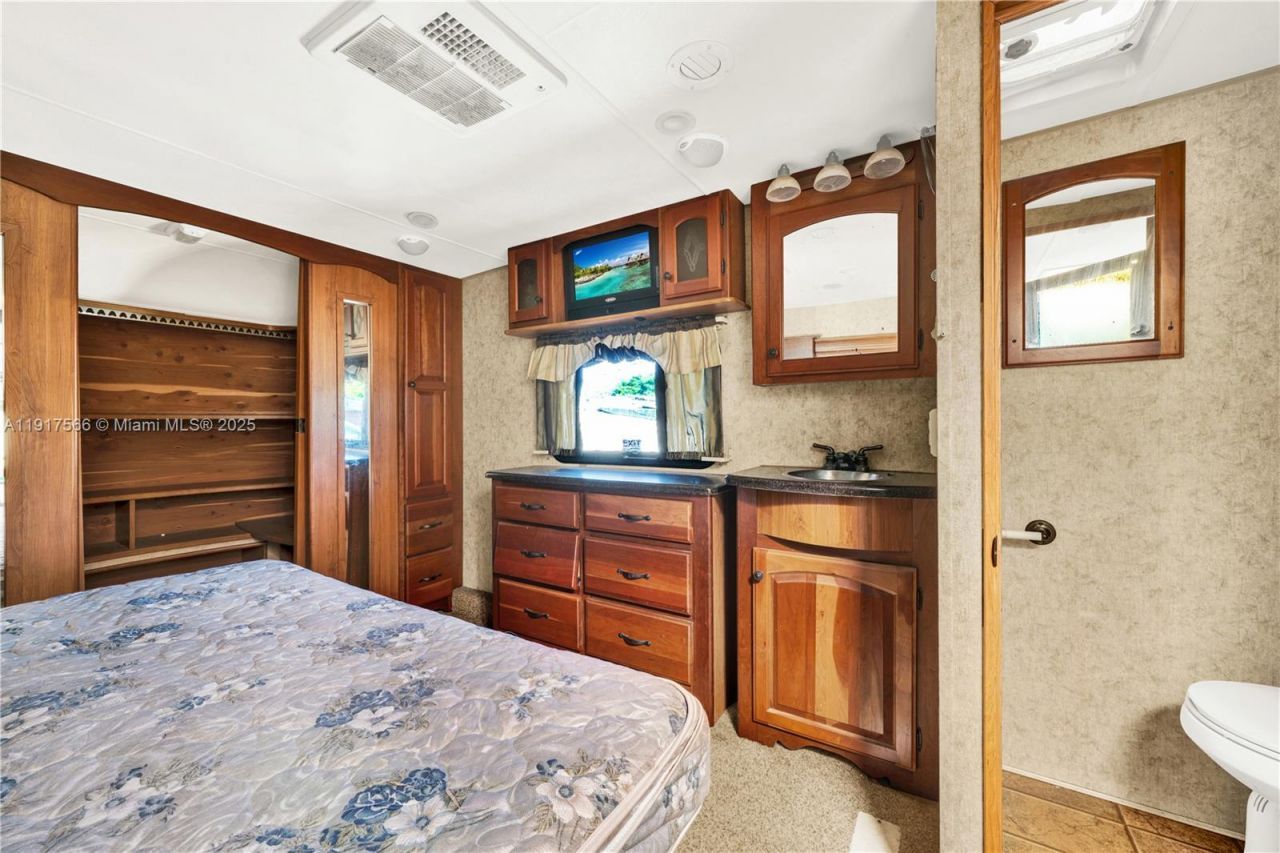 10100 Nicaragua Dr, Cutler Bay, FL 33189 Photo