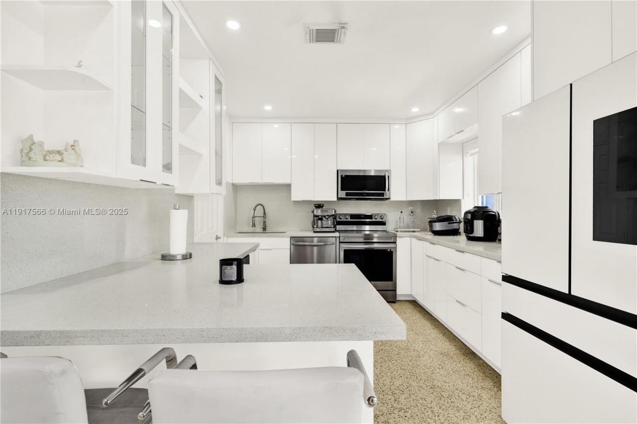 10100 Nicaragua Dr, Cutler Bay, FL 33189 Photo