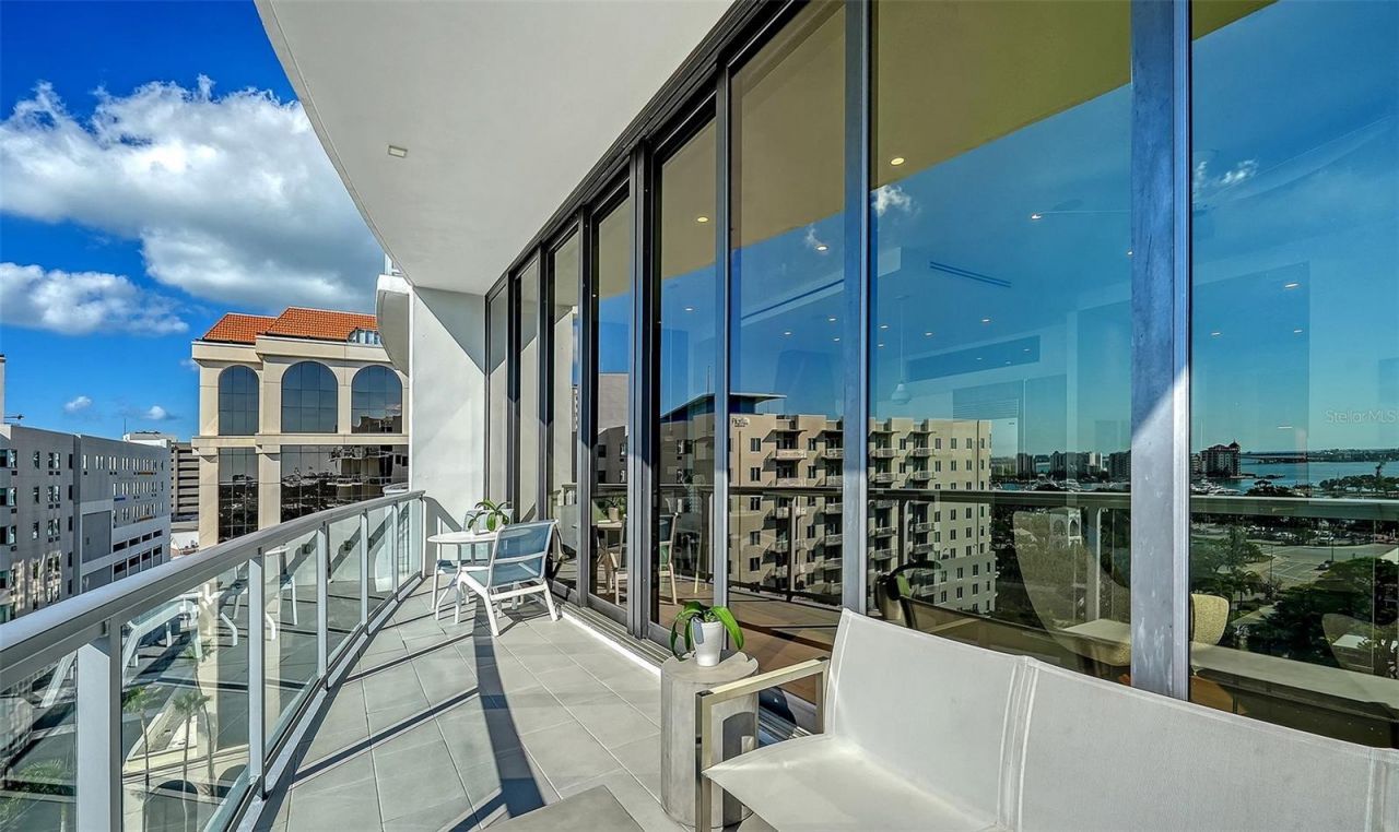 300 S Pineapple Avenue, Unit 902, Sarasota, FL 34236 Photo