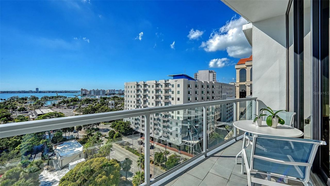 300 S Pineapple Avenue, Unit 902, Sarasota, FL 34236 Photo