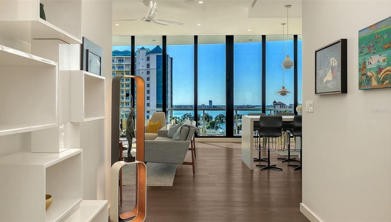 300 S Pineapple Avenue, Unit 902, Sarasota, FL 34236 Photo