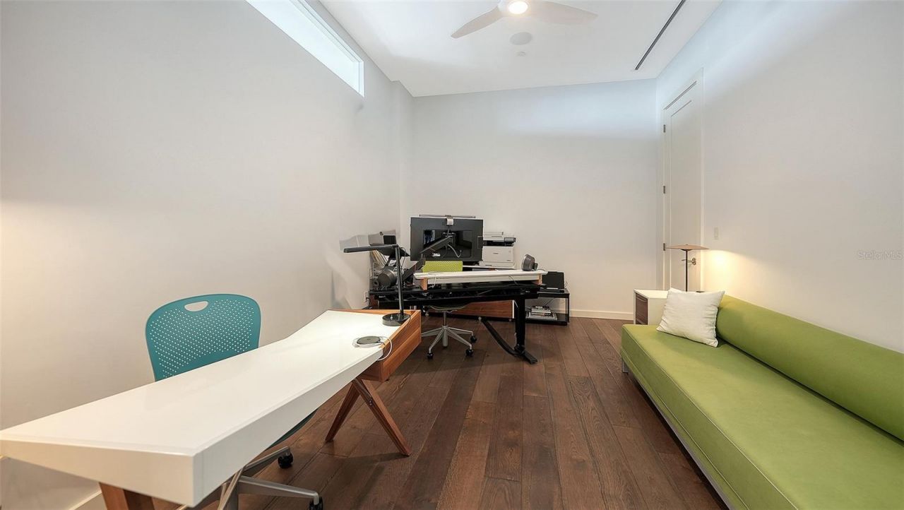 300 S Pineapple Avenue, Unit 902, Sarasota, FL 34236 Photo