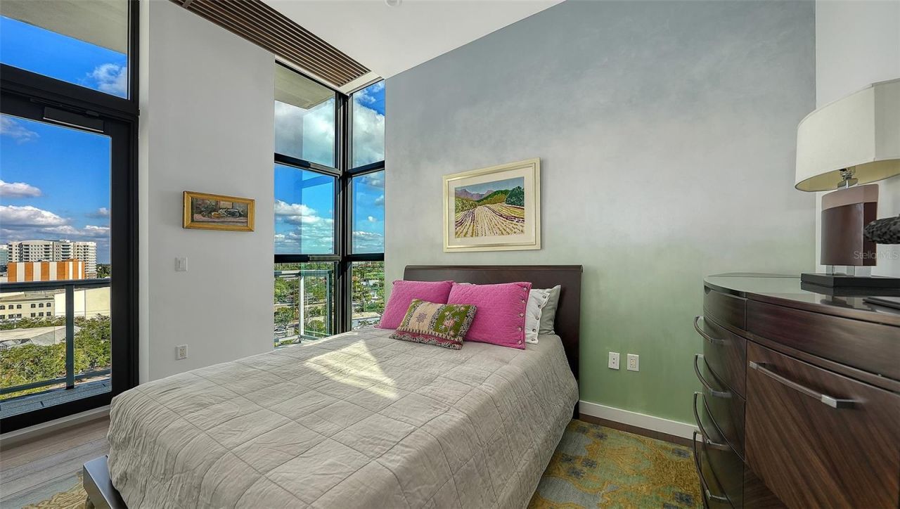 300 S Pineapple Avenue, Unit 902, Sarasota, FL 34236 Photo