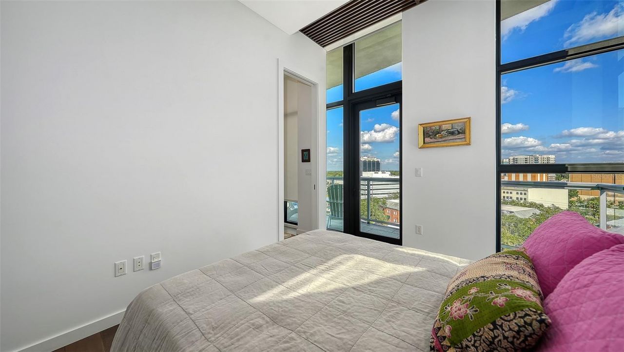 300 S Pineapple Avenue, Unit 902, Sarasota, FL 34236 Photo