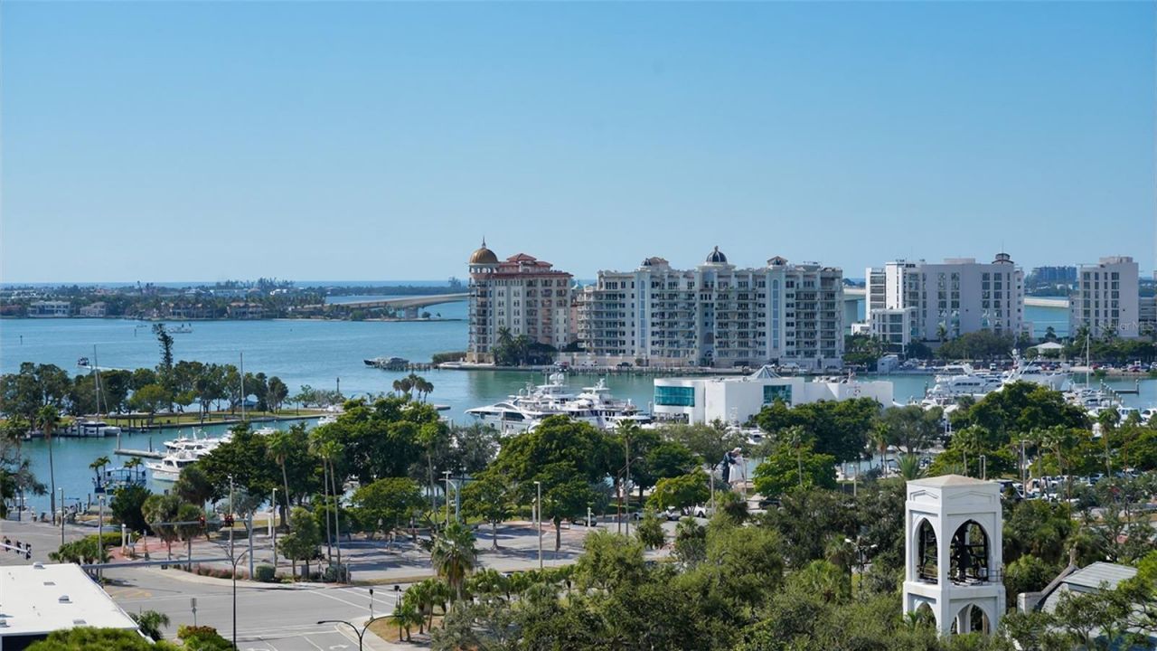 300 S Pineapple Avenue, Unit 902, Sarasota, FL 34236 Photo