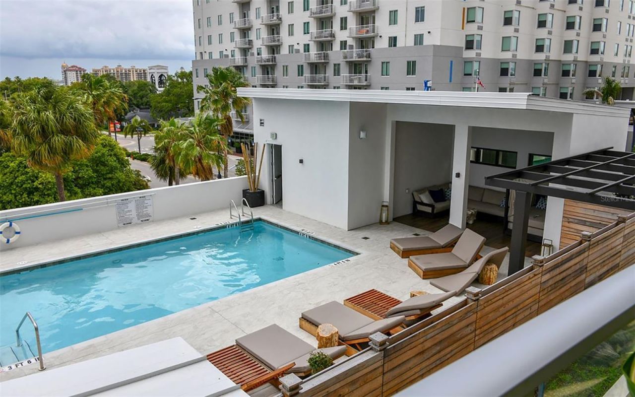 300 S Pineapple Avenue, Unit 902, Sarasota, FL 34236 Photo