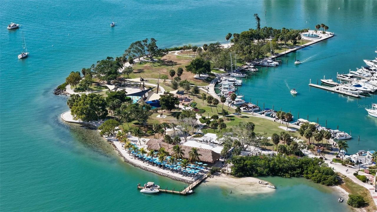 300 S Pineapple Avenue, Unit 902, Sarasota, FL 34236 Photo