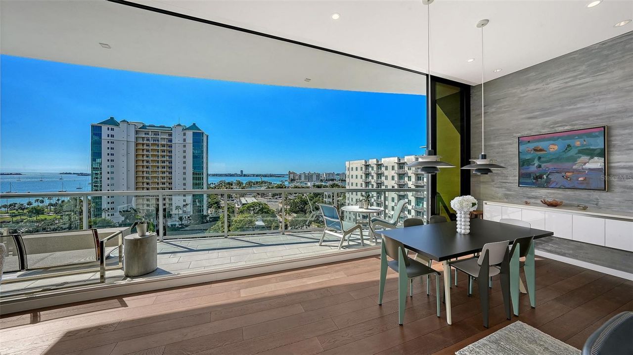 300 S Pineapple Avenue, Unit 902, Sarasota, FL 34236 Photo