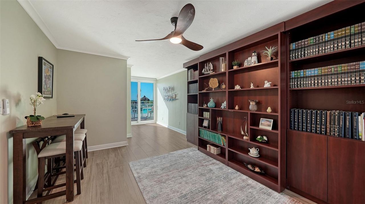2425 Gulf Of Mexico Drive, Unit 1E, Longboat Key, FL 34228 Photo