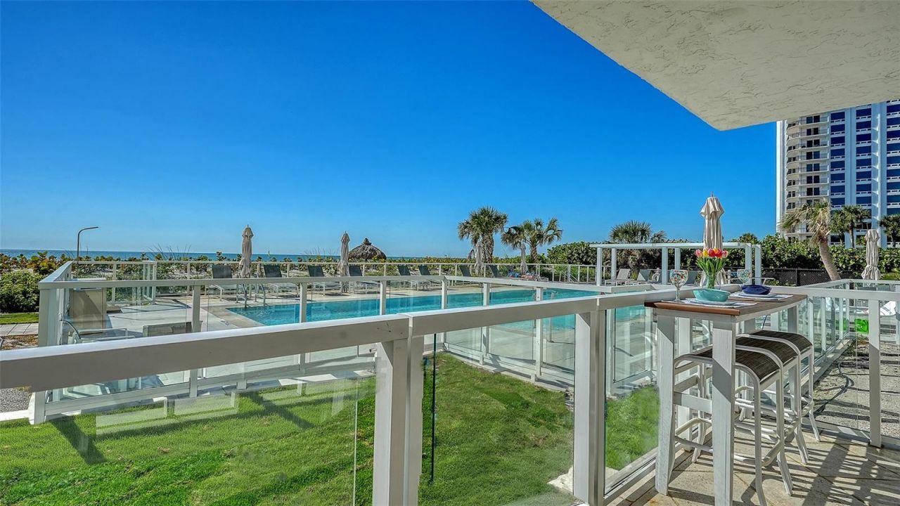 2425 Gulf Of Mexico Drive, Unit 1E, Longboat Key, FL 34228 Photo
