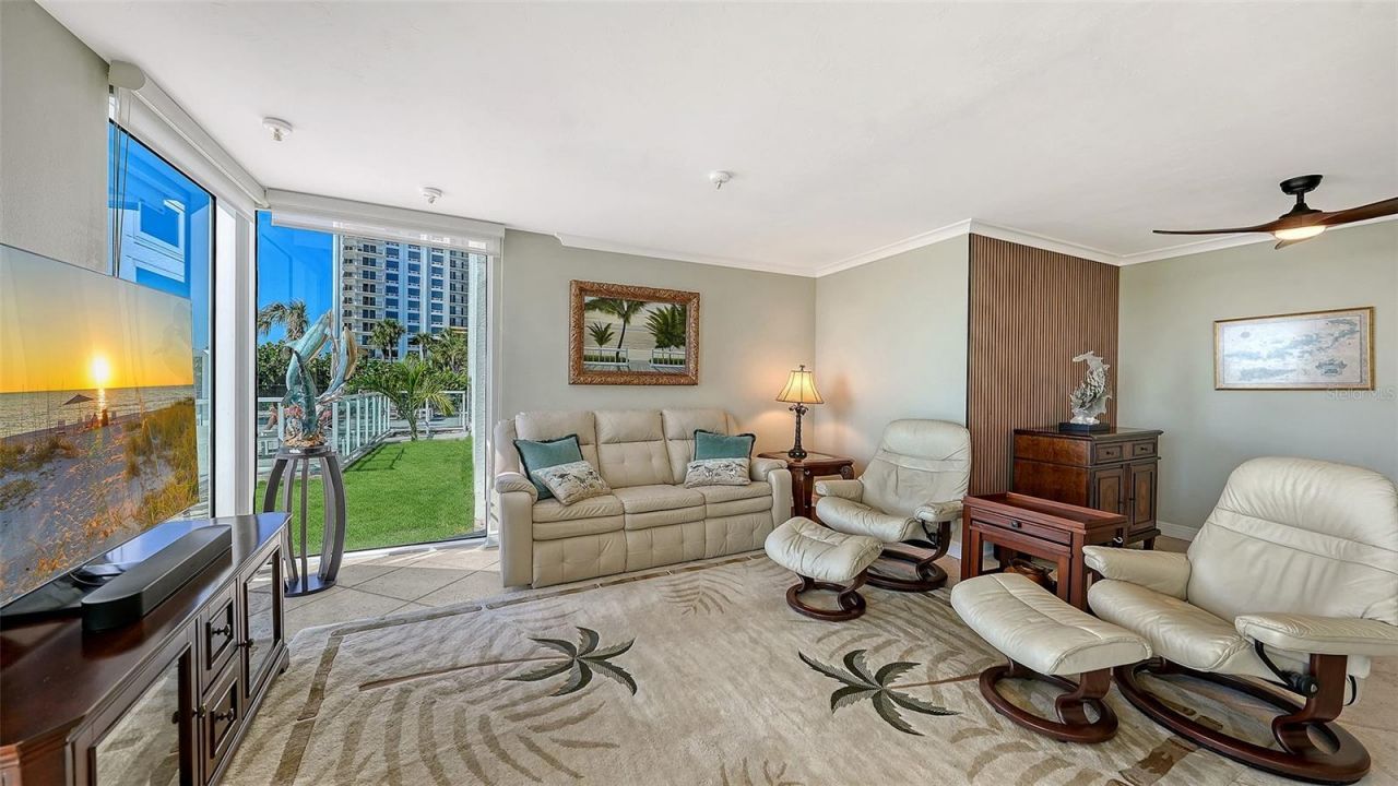 2425 Gulf Of Mexico Drive, Unit 1E, Longboat Key, FL 34228 Photo