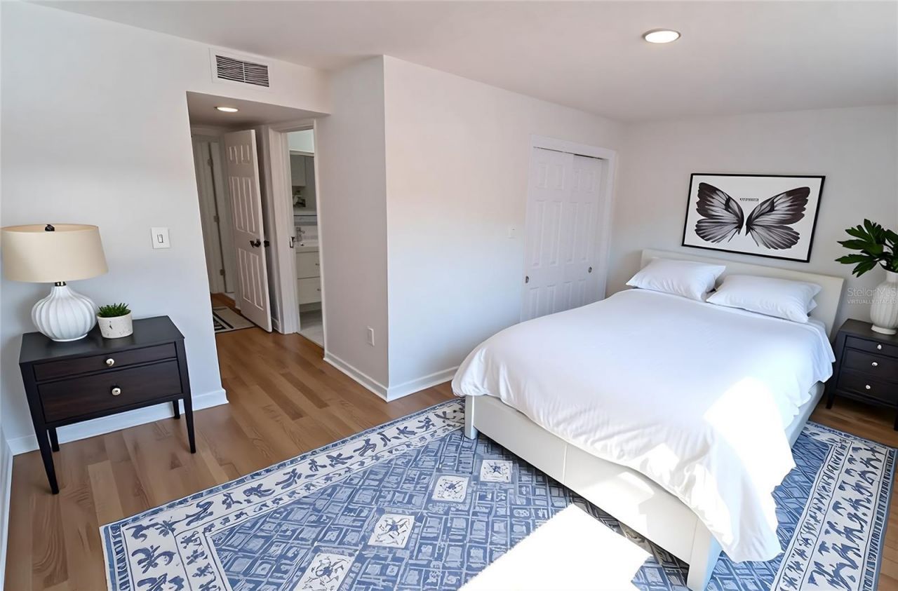 648 Cohen Way, Sarasota, FL 34236 Photo