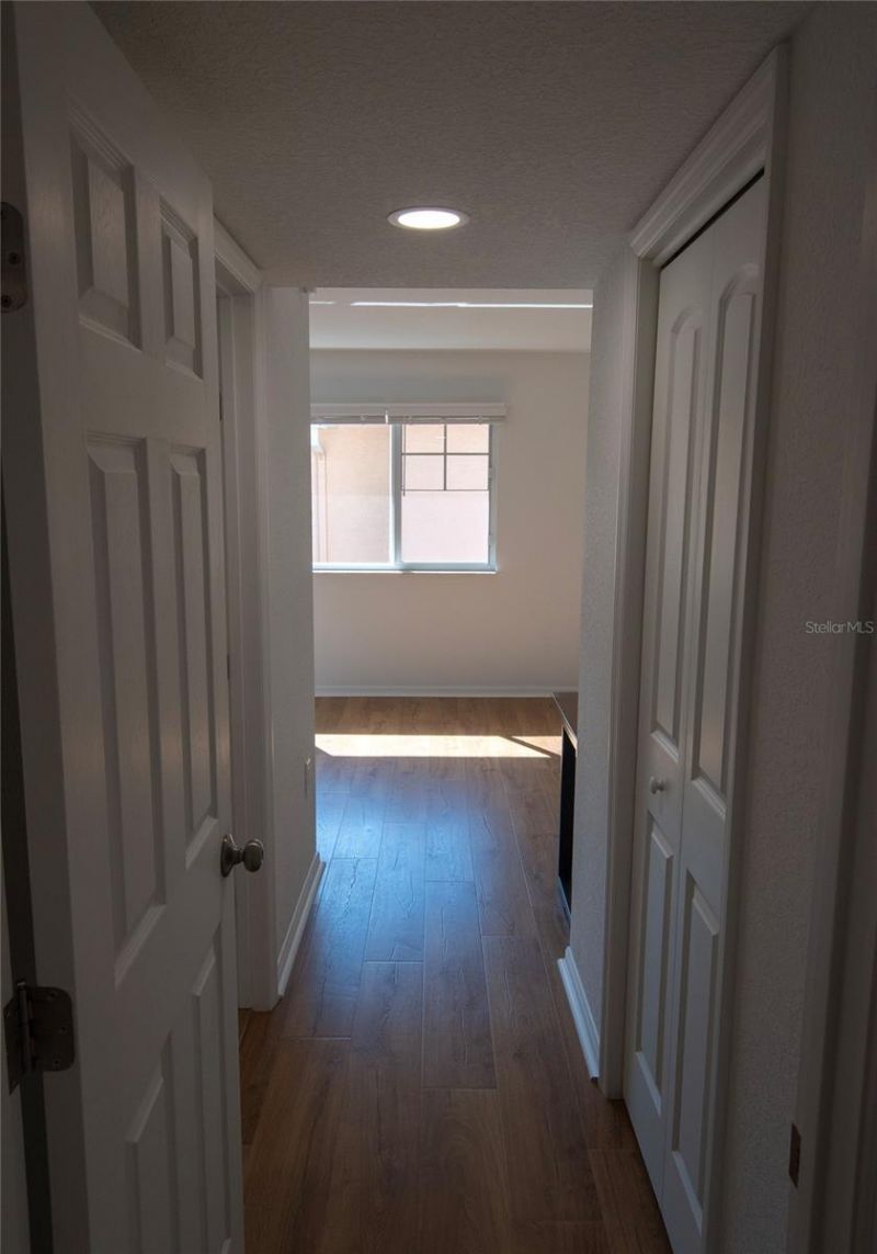 648 Cohen Way, Sarasota, FL 34236 Photo