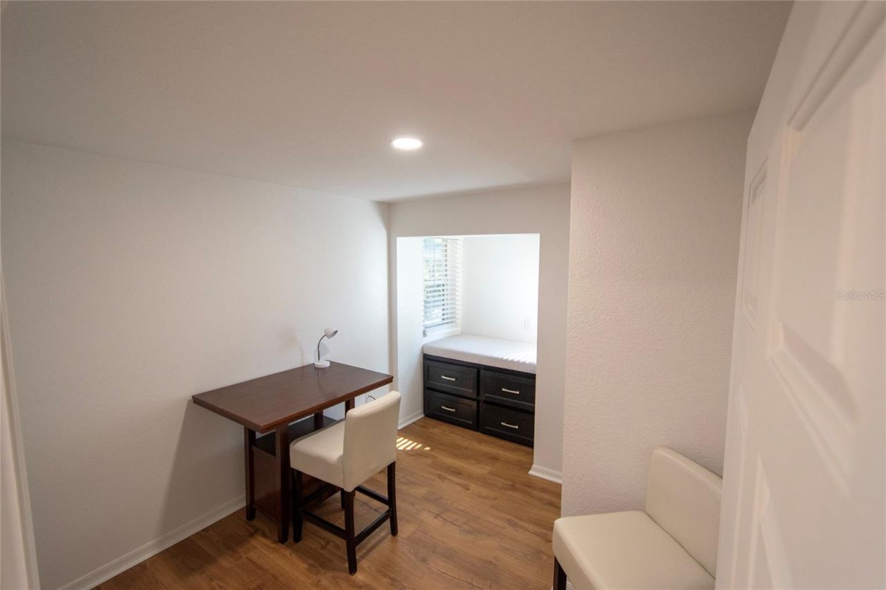 648 Cohen Way, Sarasota, FL 34236 Photo