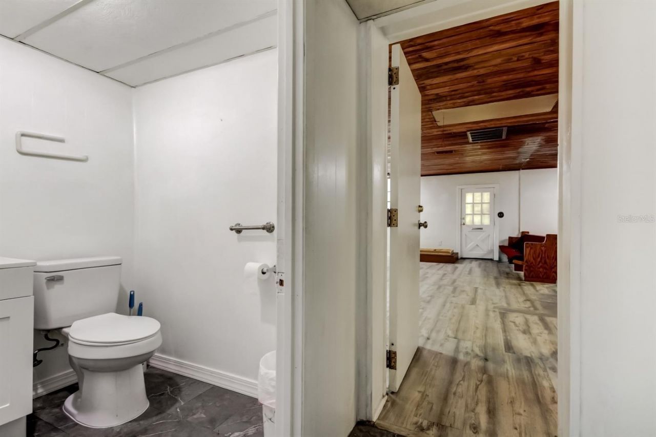 4539 Mile Stretch Drive, Holiday, FL 34690 Photo