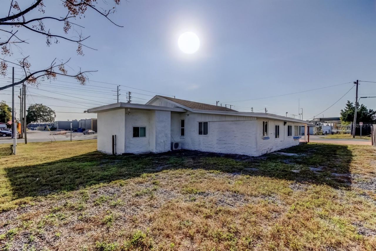 4539 Mile Stretch Drive, Holiday, FL 34690 Photo